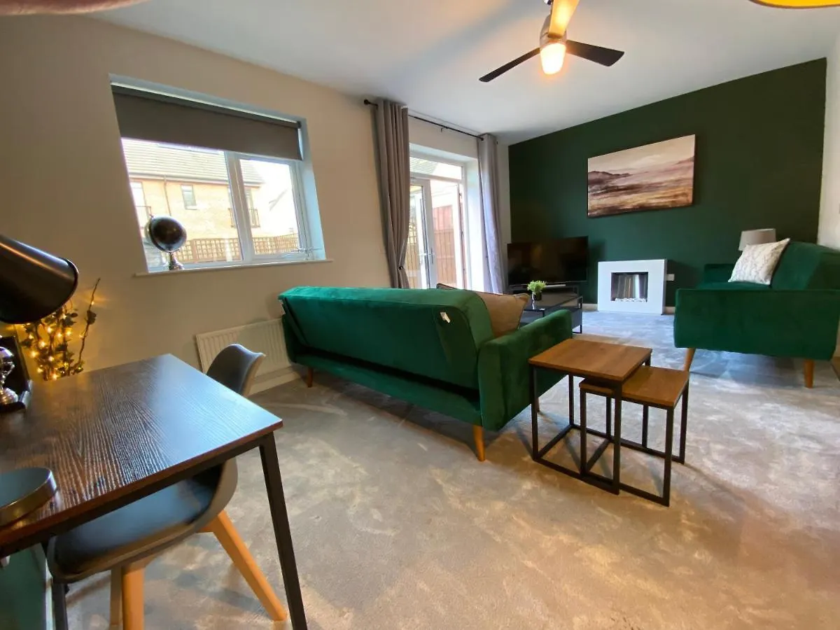 Heartswood Home Modern 3-Bedroom, Double Driveway Bentley  0*, Bentley (South Yorkshire) United Kingdom